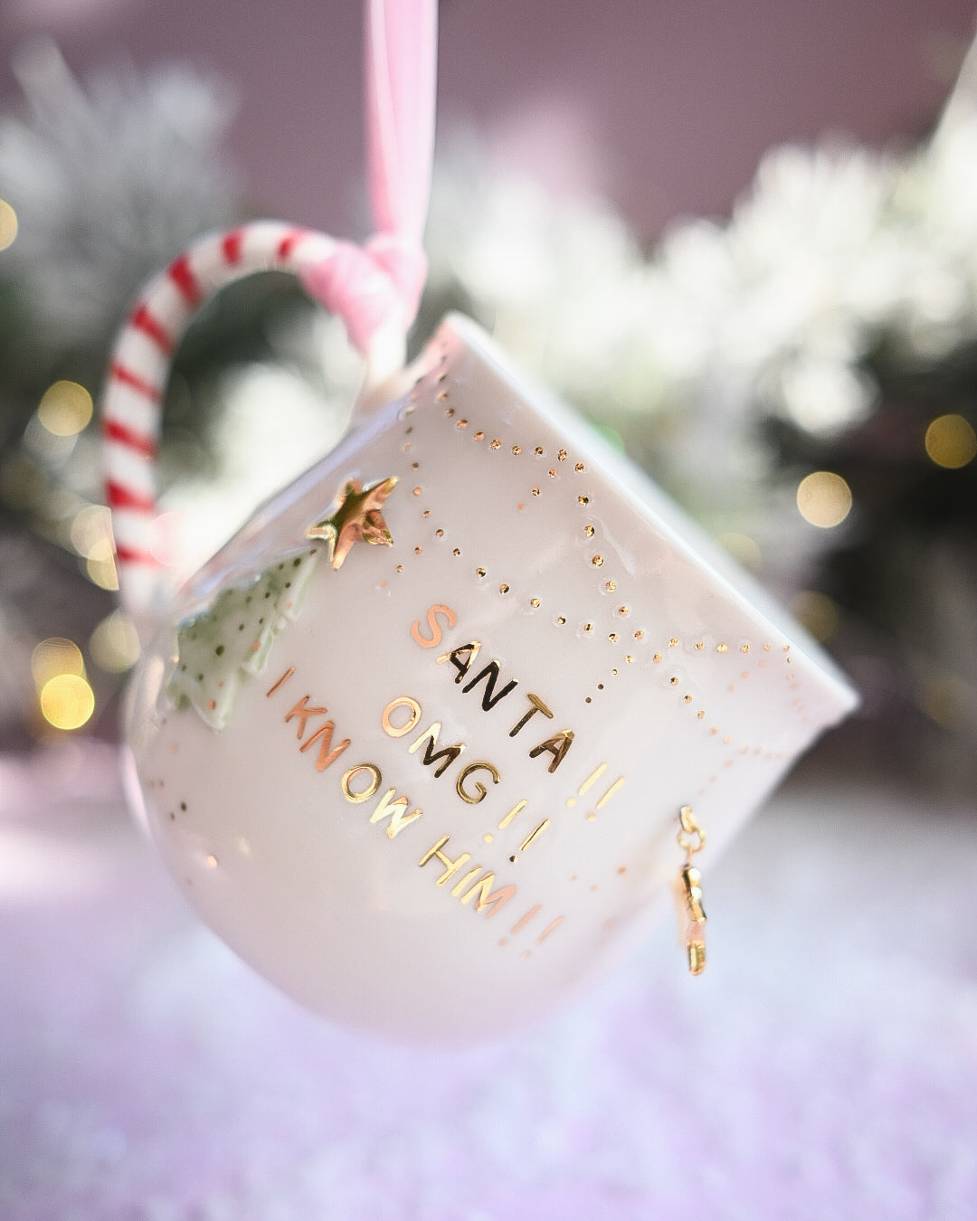 'SANTA! OMG!' Christmas Mug (Slight Seconds)